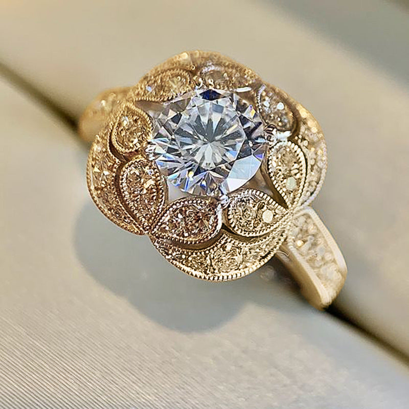 Fashion Ornament Vintage Flowers Zircon Ring Delicate Flower Round Diamond For Women