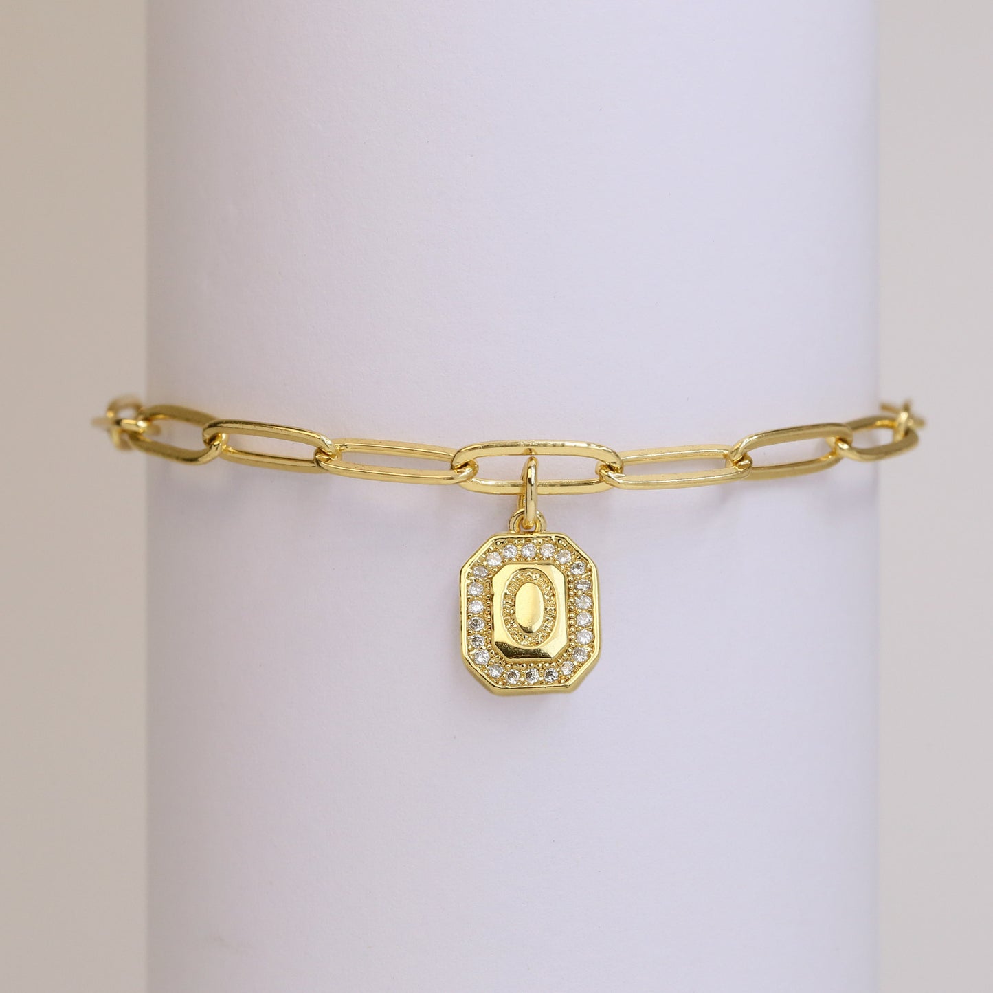 18k26 English Square Tags Letter Bracelet