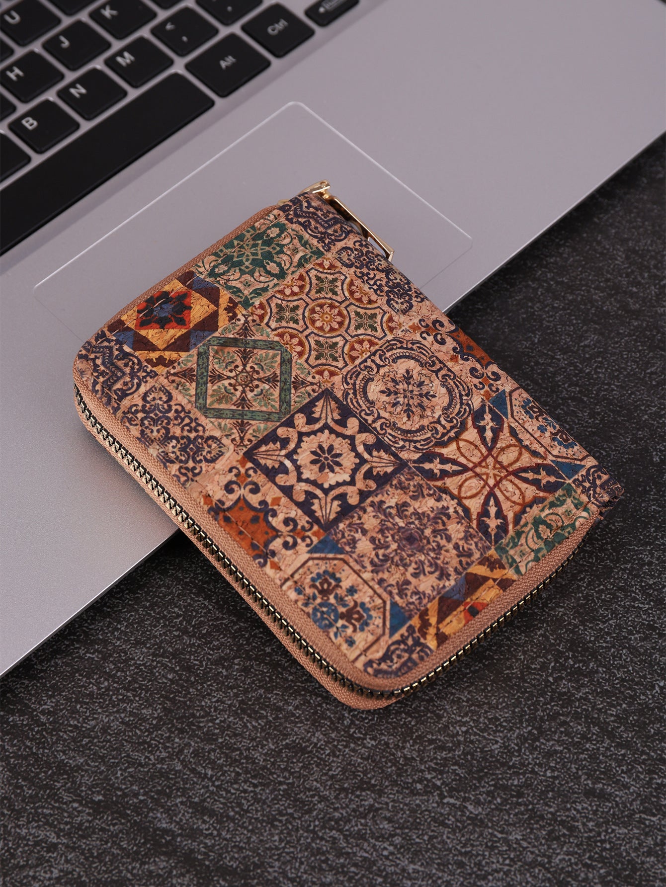 Retro Unisex Stylish And Portable Card Holder